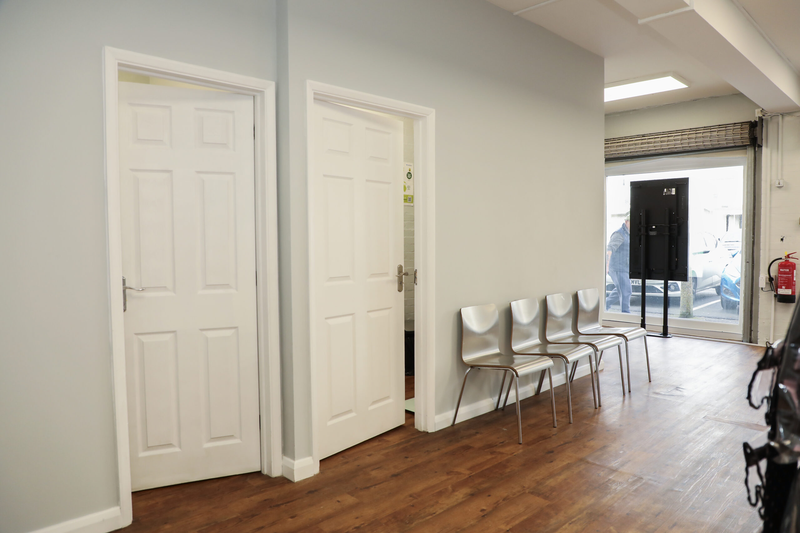 The comfortable, private waiting room inside the Pharmacy Exprezz clinic